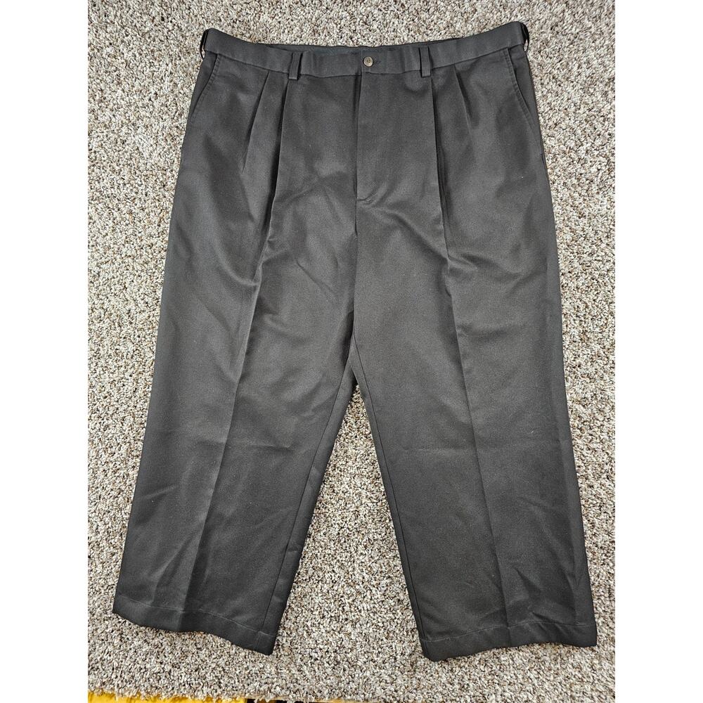 Haggar Mens Sz 44x32 Classic Pleated Front Dress Pants Black